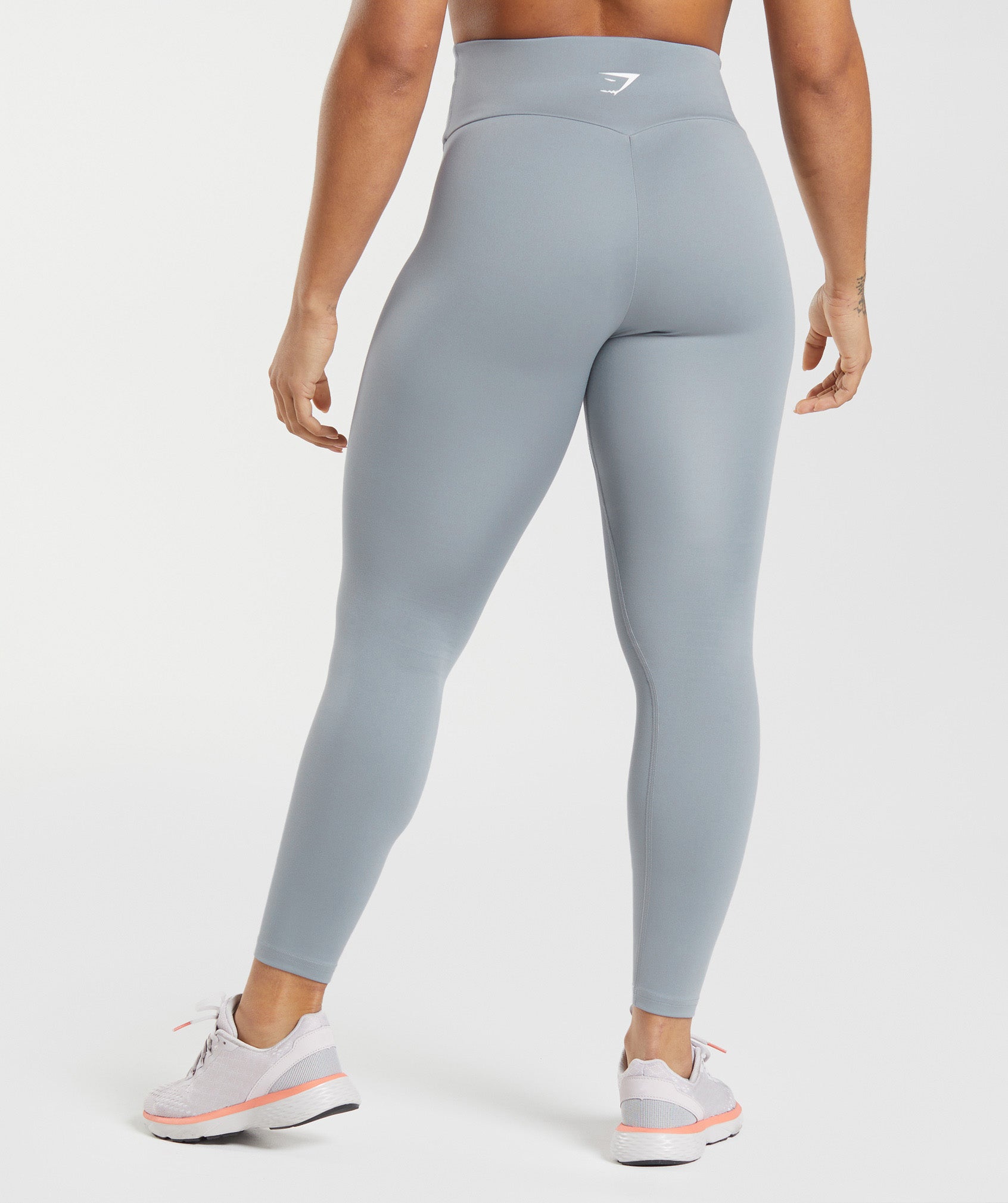 Training Leggings in Drift Grey - view 2