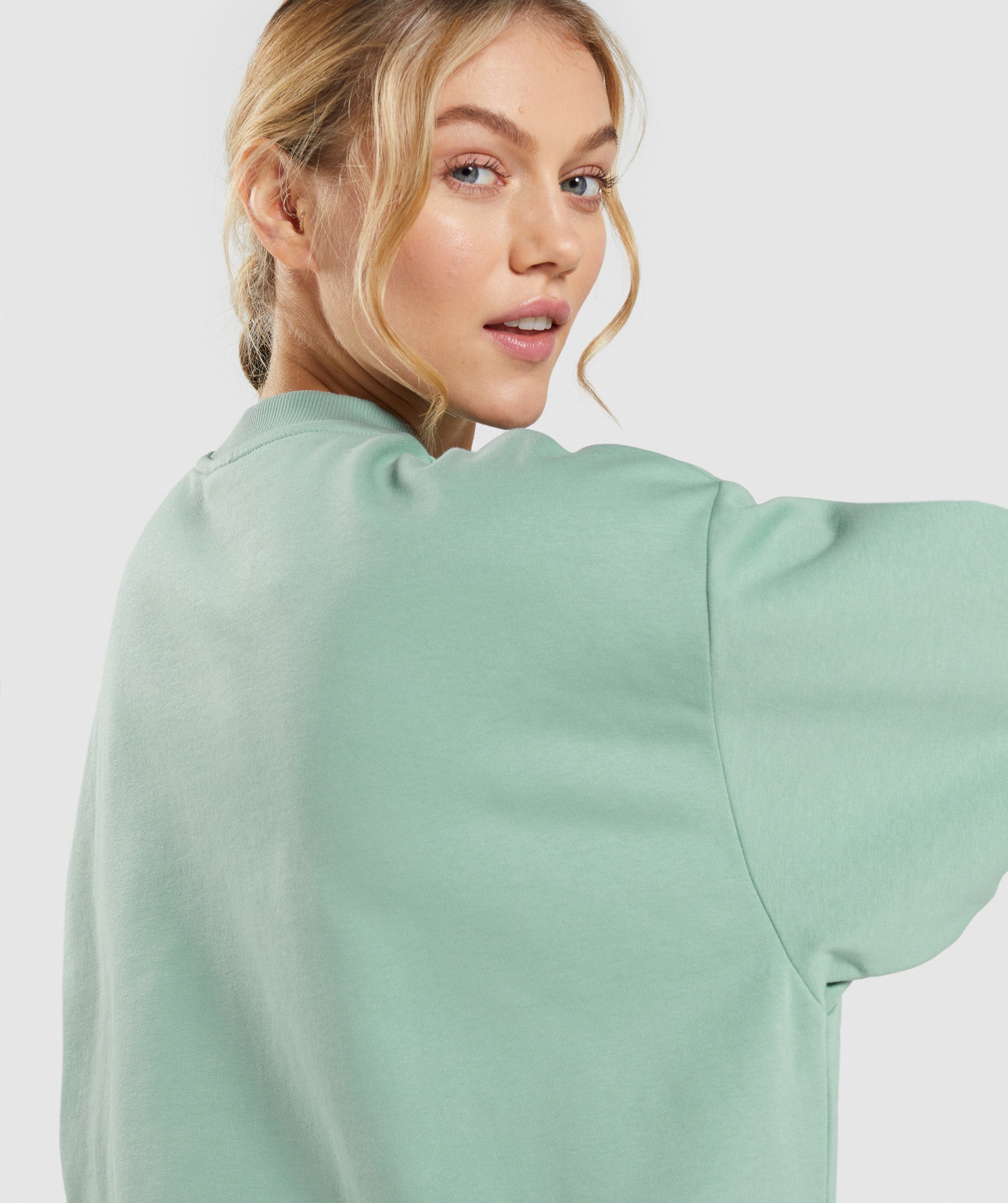 Training Oversized Sweatshirt in Maya Blue - view 5