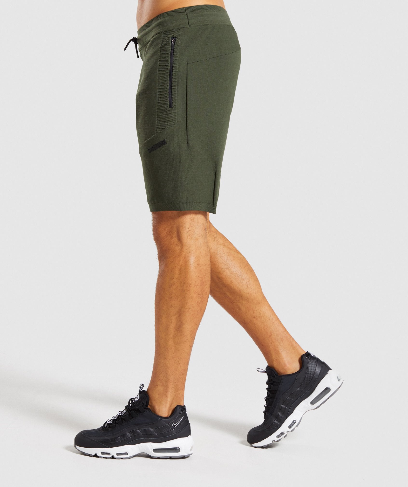 True Knit Shorts in Green - view 3
