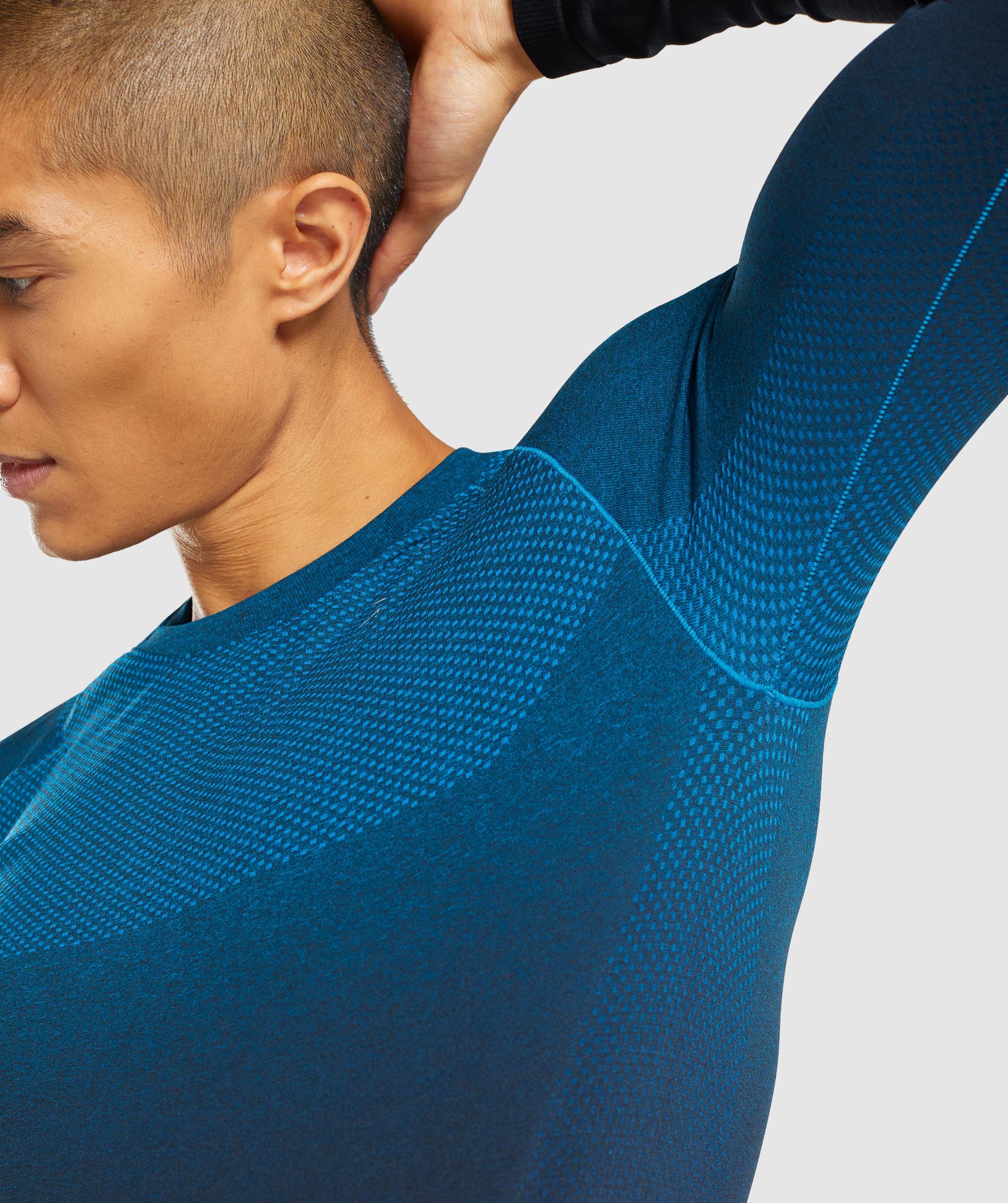 Vital Ombre Seamless Long Sleeve T-Shirt in Teal Marl/Black