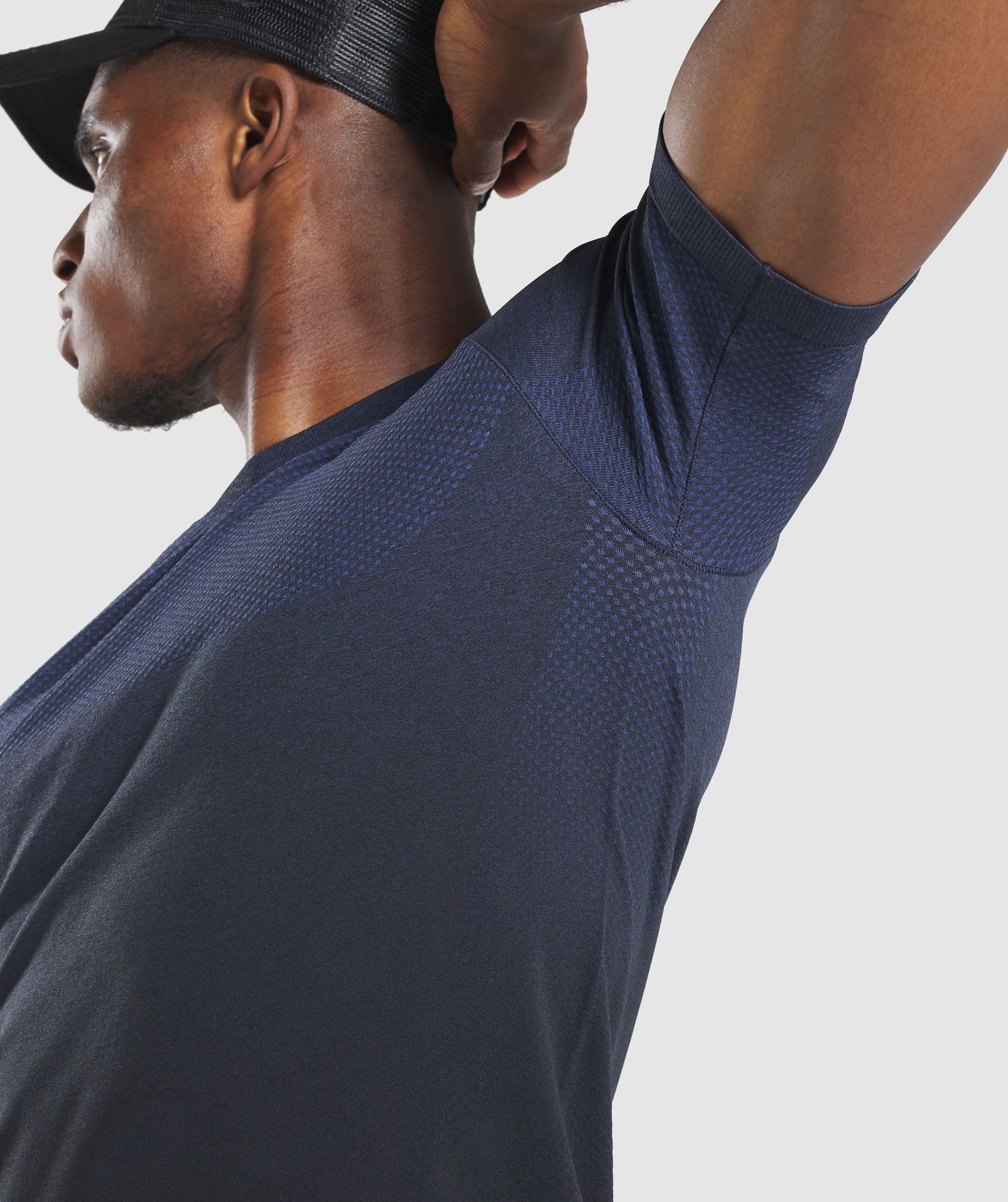 Vital Ombre Seamless T-Shirt in Black/Dark Blue - view 6