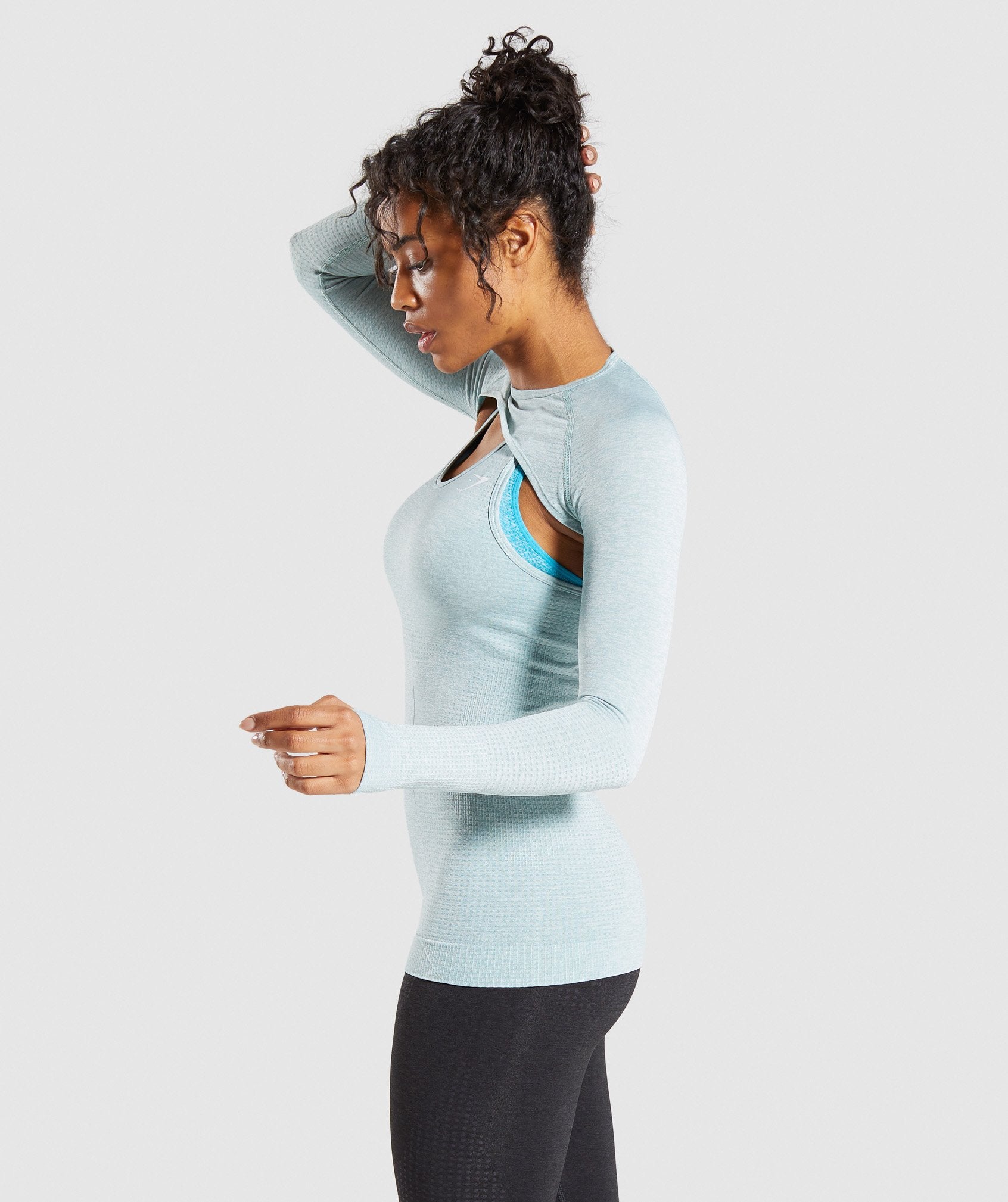 Gymshark Vital Seamless Shrug - Light Green Marl Image C