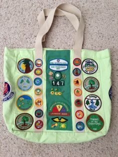 Patches on canvas tote bag : 12 uses for patches