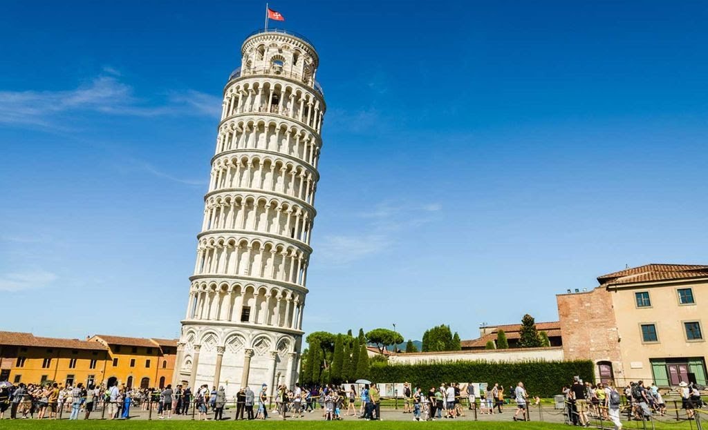 Leaning tower of Pisa mistake