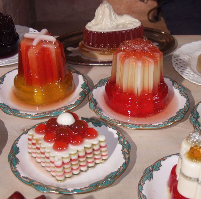 Jelly and sickly sweet foods