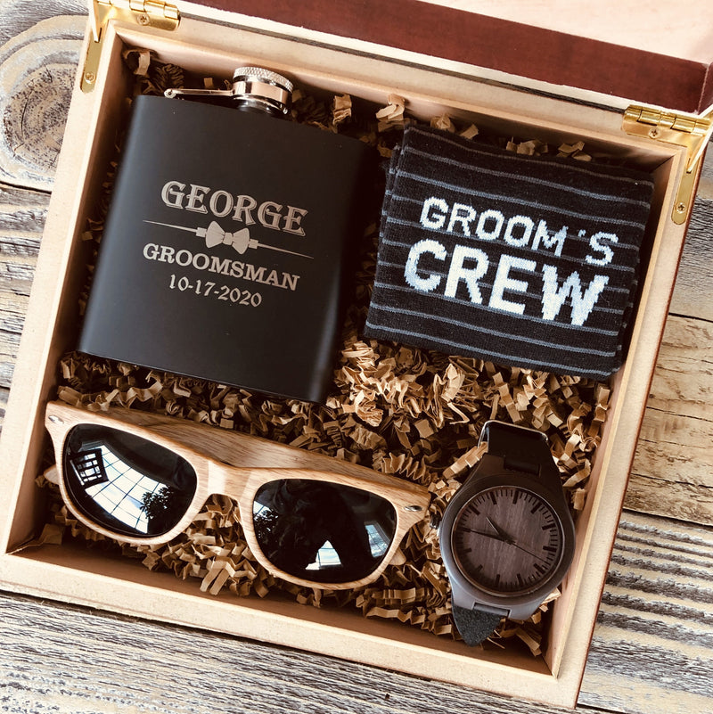 Groomsmen Box Gift Set - Personalized Watch, Flask, Humidor Groomsmen ...