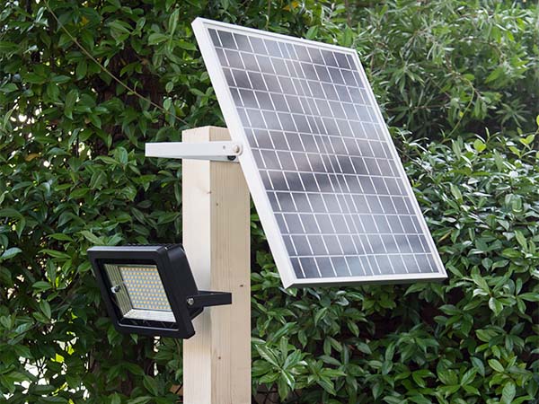 Lampara Solar 50W