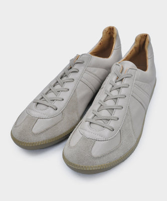 Reproduction of Found German Military Trainers in All White