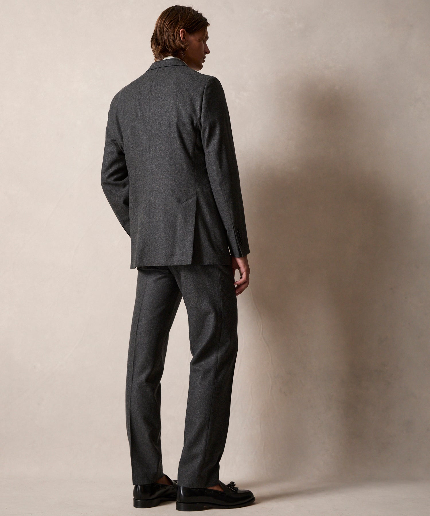 Italian Flannel Sutton Trouser in Charcoal