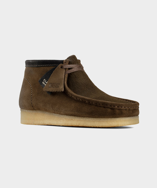 olive wallabees