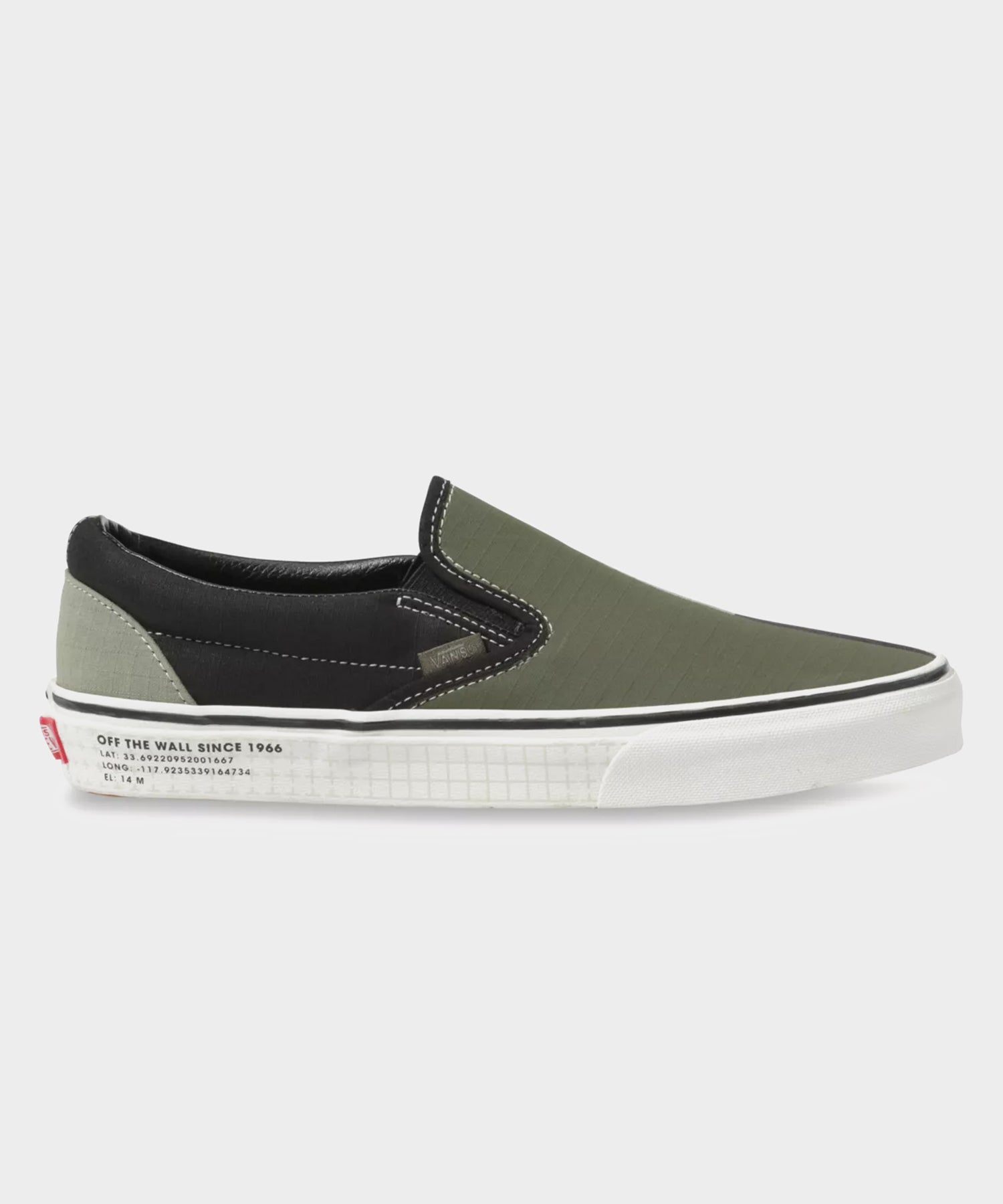 vans slip on 33