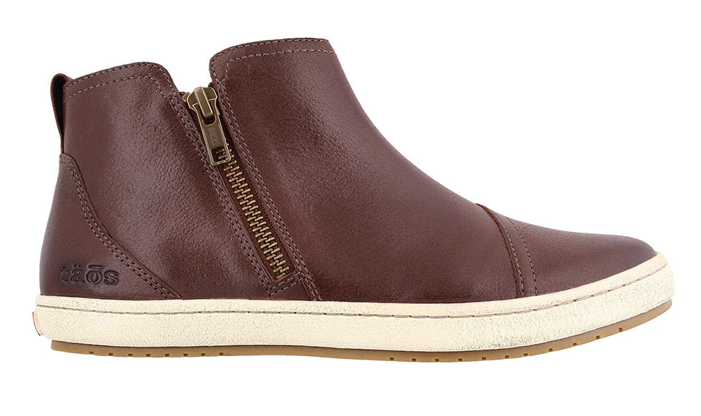 taos bootsie sneaker