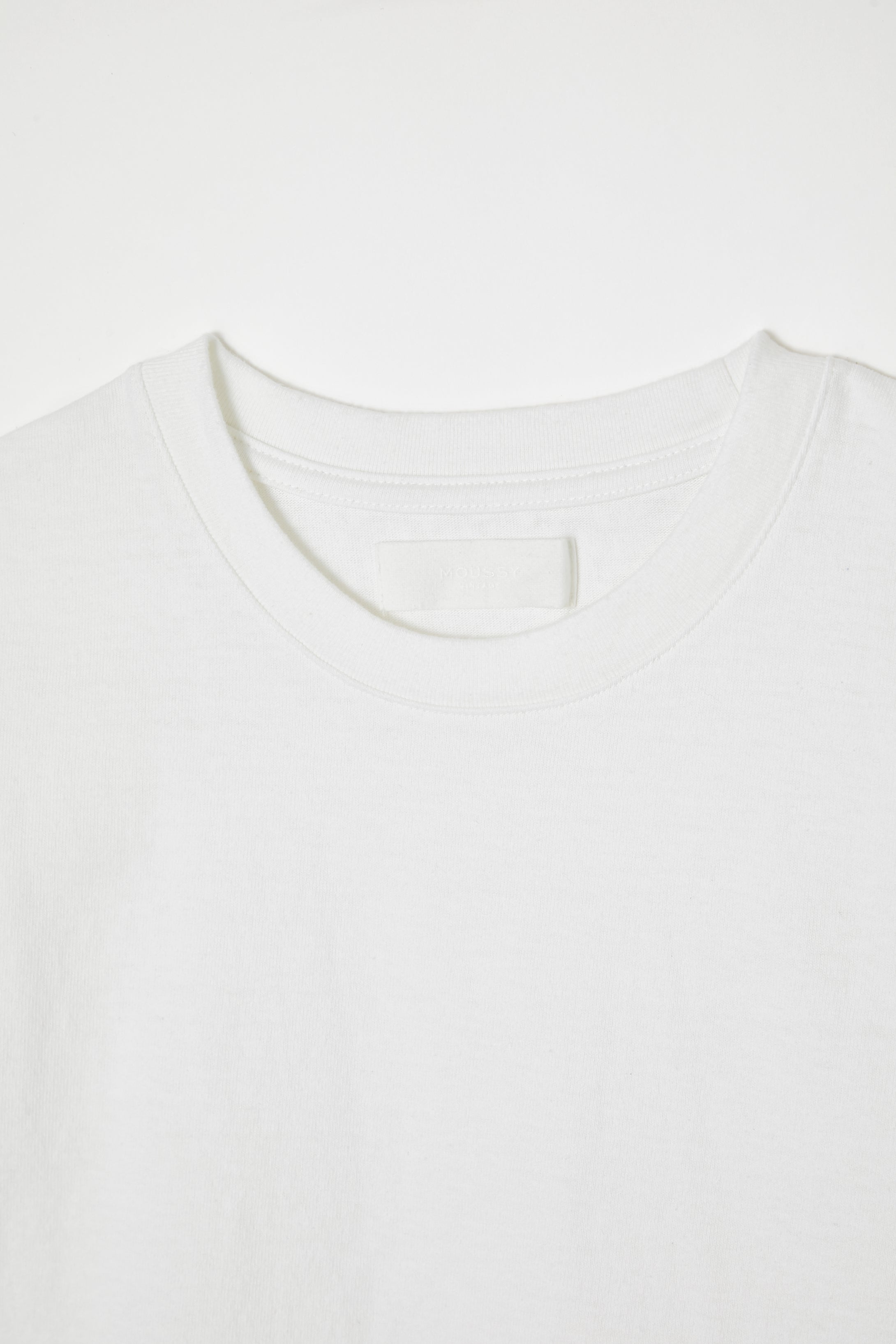 Tanks & Tees – MOUSSY