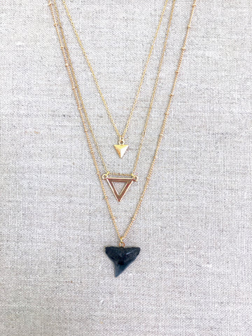 3-layer necklace with shark tooth pendant