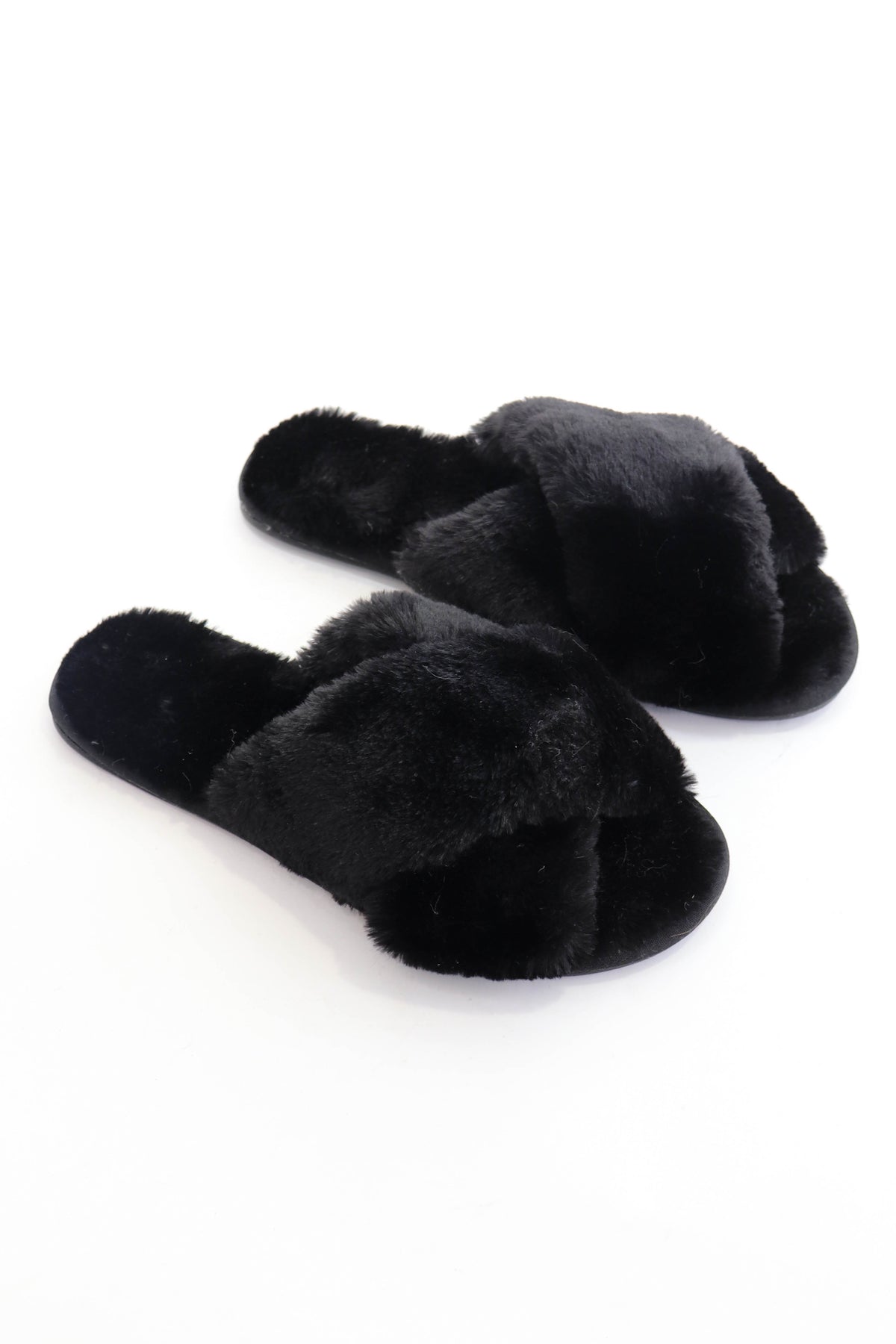 black faux fur slippers