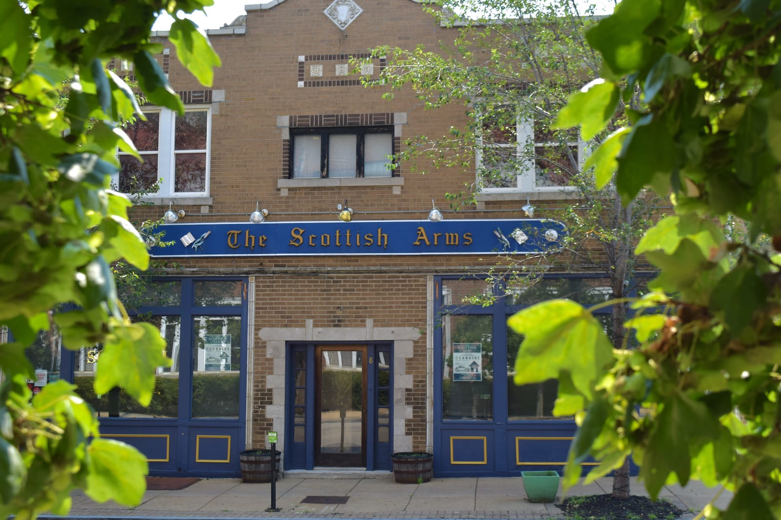 The outside of the Scottish Arms in St. Louis, MO