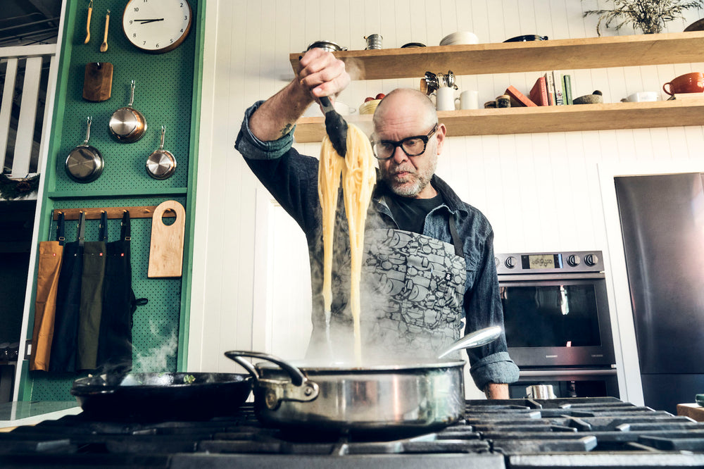 Alton's Favorite Kitchen Gadgets: EXCLUSIVE, Good Eats: The Return with Alton  Brown