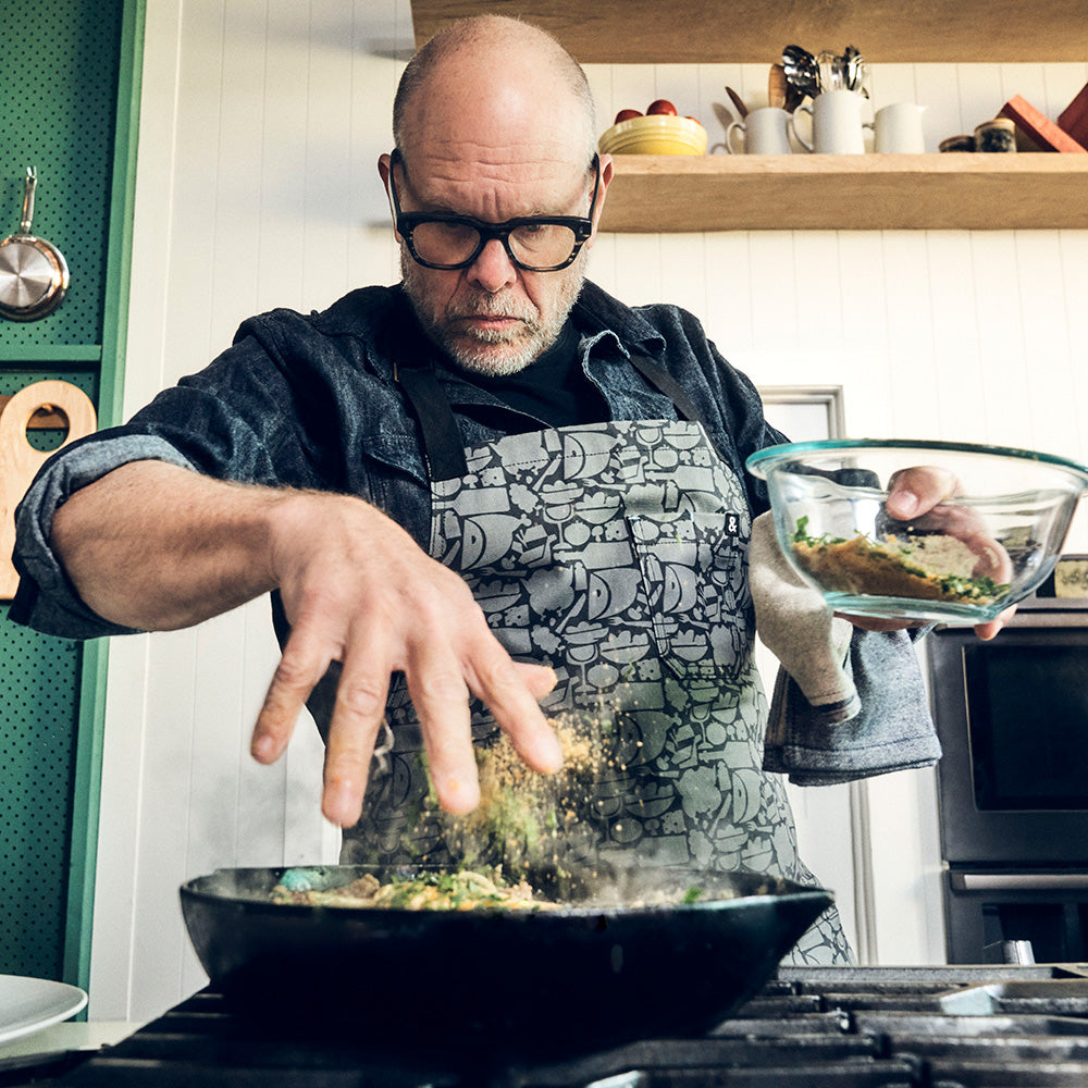 Alton Brown's Gear for Your Kitchen [Book]