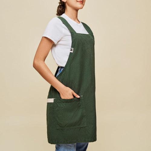 https://cdn.shopify.com/s/files/1/0187/0608/files/Broccolini-Green-Smock-7_e798fca8-ddbc-43cc-9cb9-a424335dcf69_500x500.progressive.jpg?v=1690566245