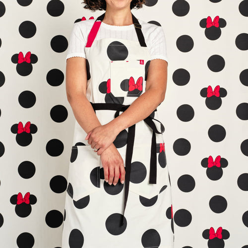 Disney's Minnie Mouse Essential Apron