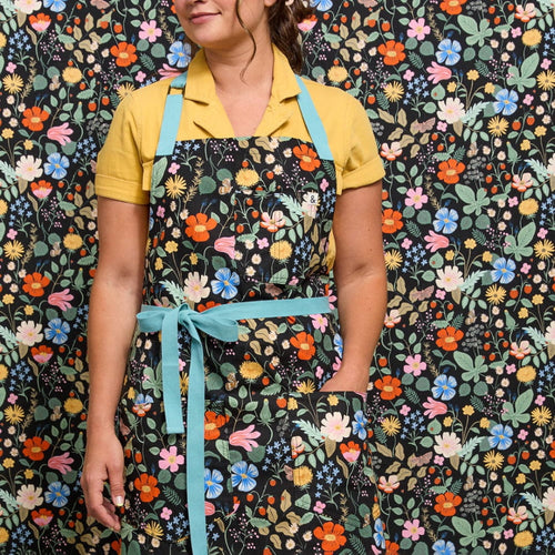 Rifle Paper Co. Strawberry Fields Apron - Essential