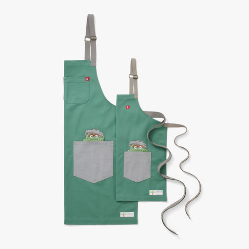 Sesame Street Essential & Kids Apron Bundle