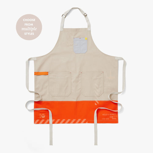 STAR WARS™ 2-Apron Fan Bundle