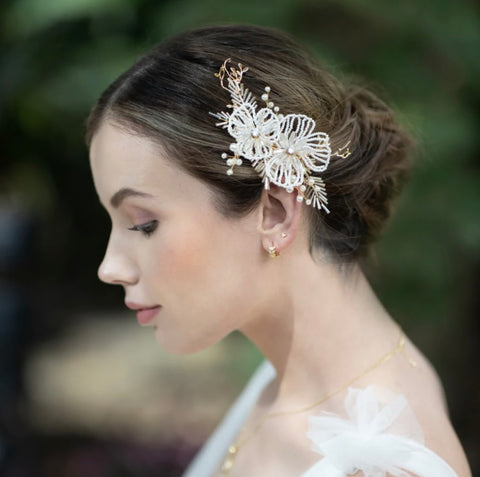 Wear Accessories With Irish Shamrocks Jules Bridal Maja In Your Wedding