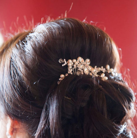 Real bride wears Nessa Comb