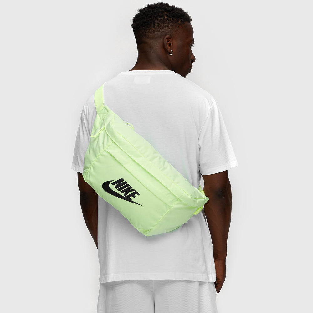 nike hip tech bag