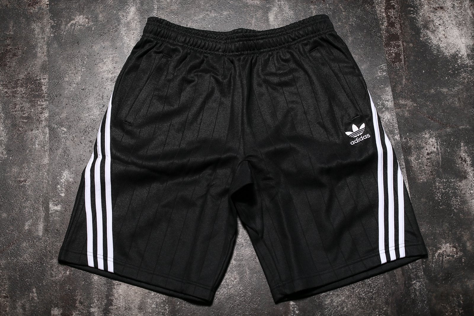 ADIDAS WRAP SHORT - Oneness Boutique