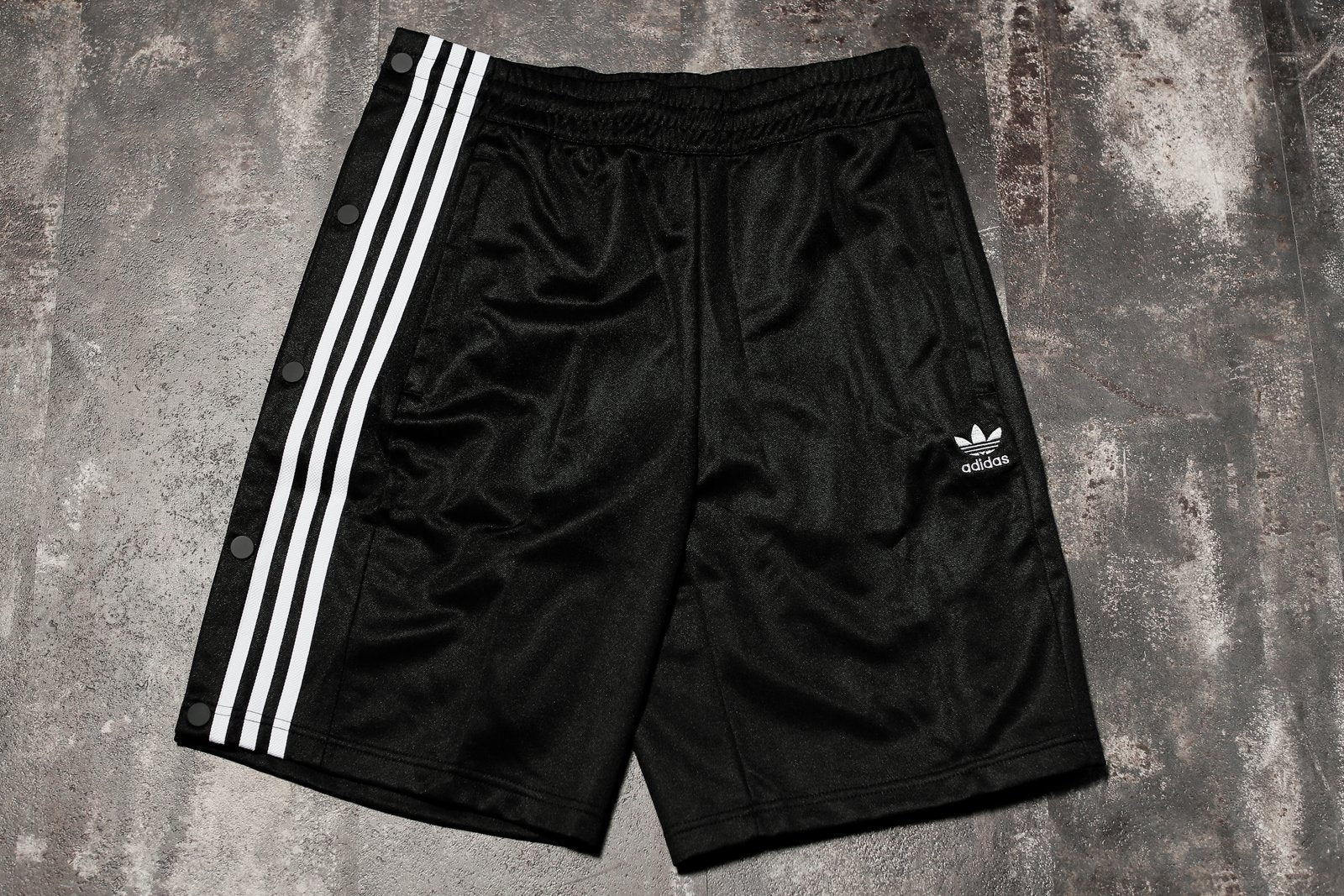 ADIDAS SNAP SHORTS - Oneness Boutique