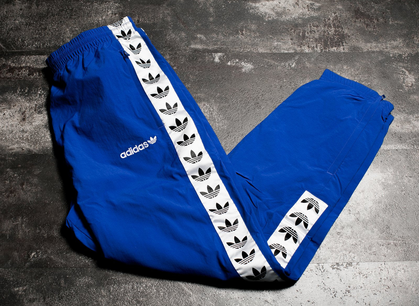 adidas tnt wind pants