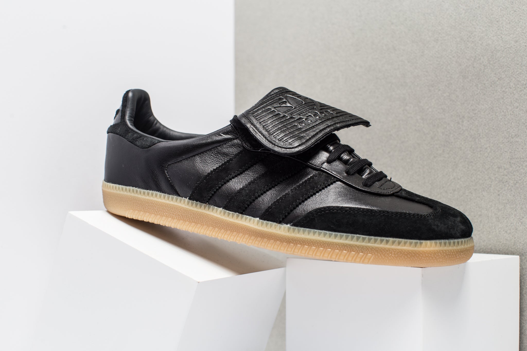 ADIDAS SAMBA RECON LT Core Black 75902 - Oneness Boutique