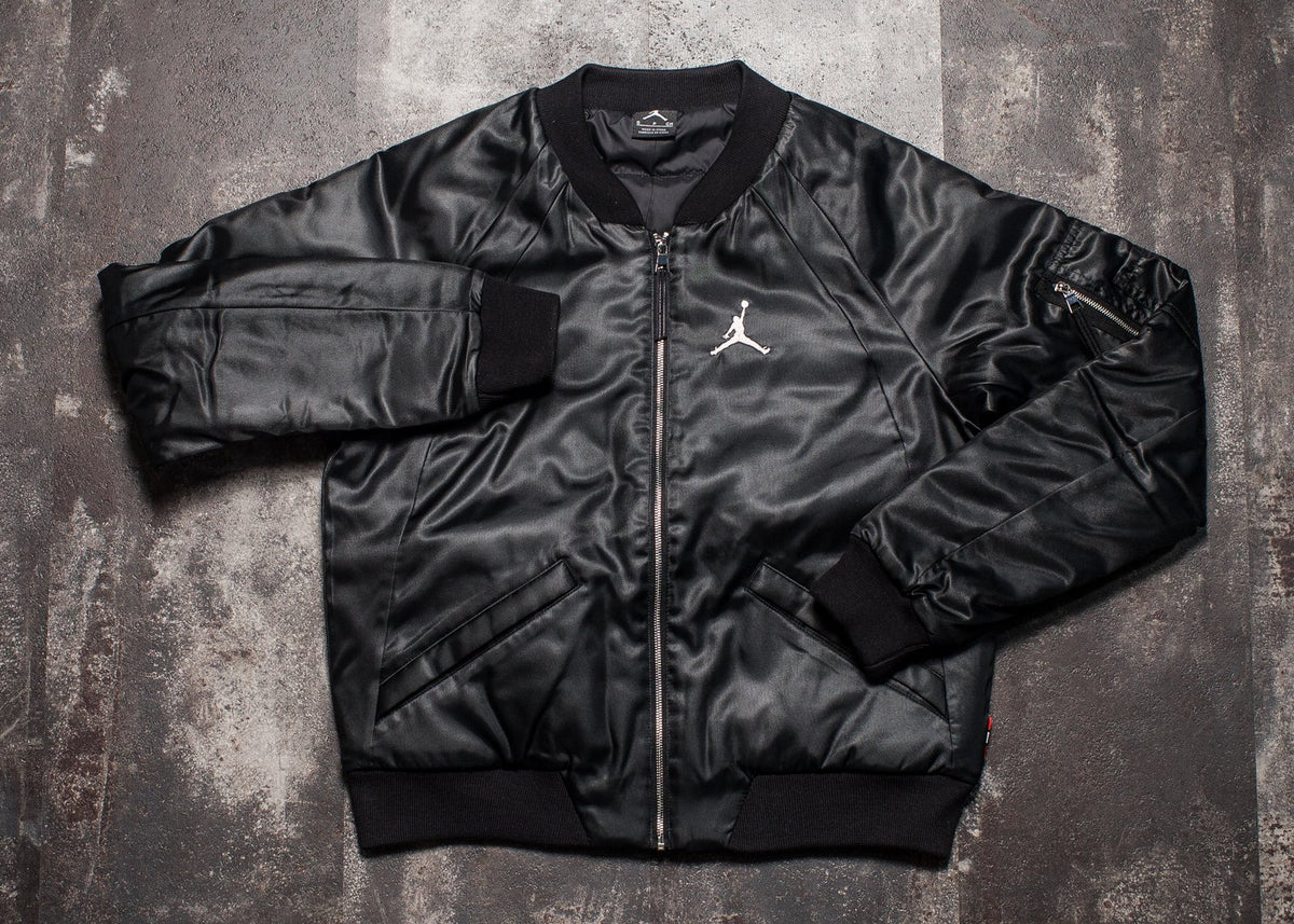 nike jordan sportswear wings