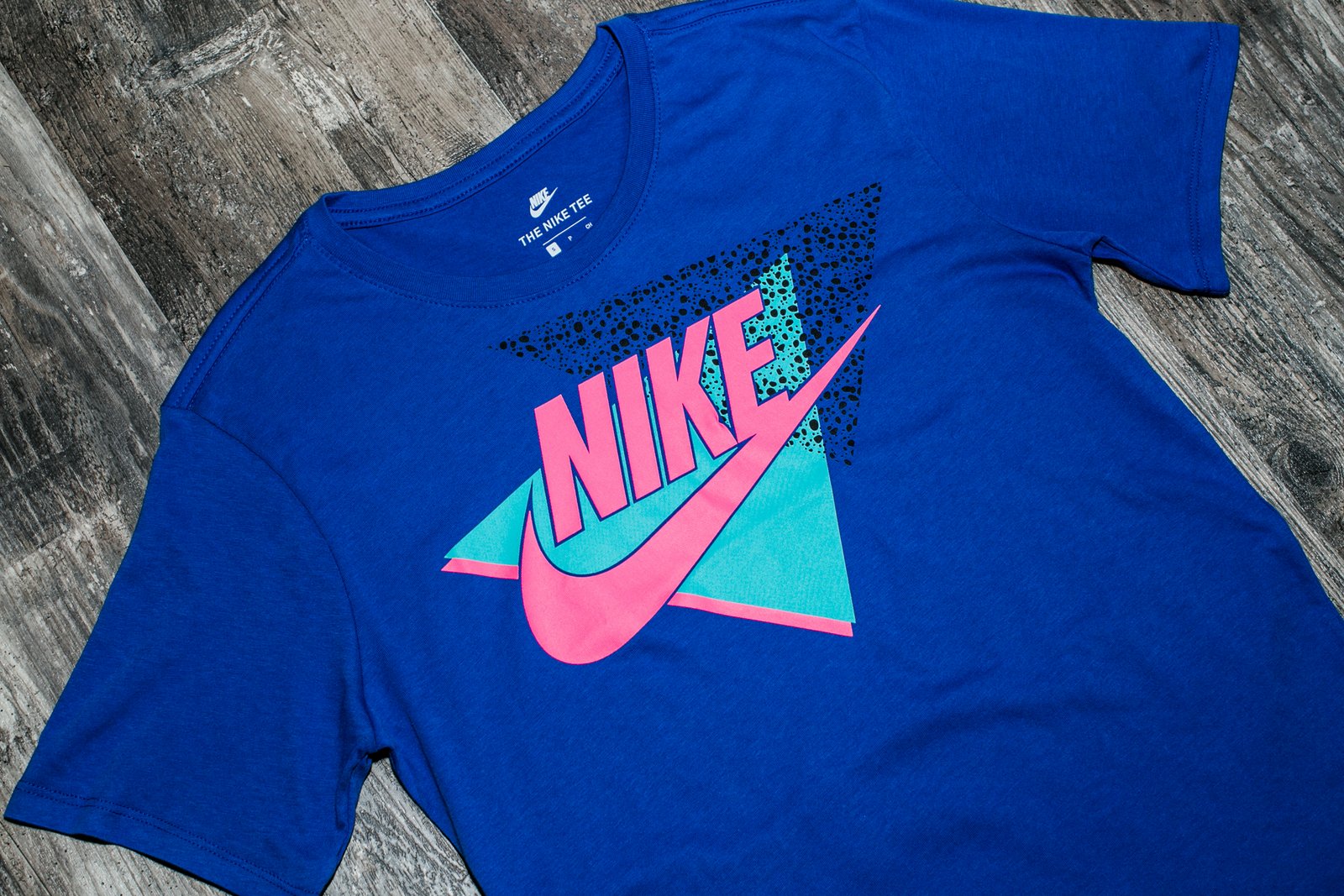 nike 90s clothing