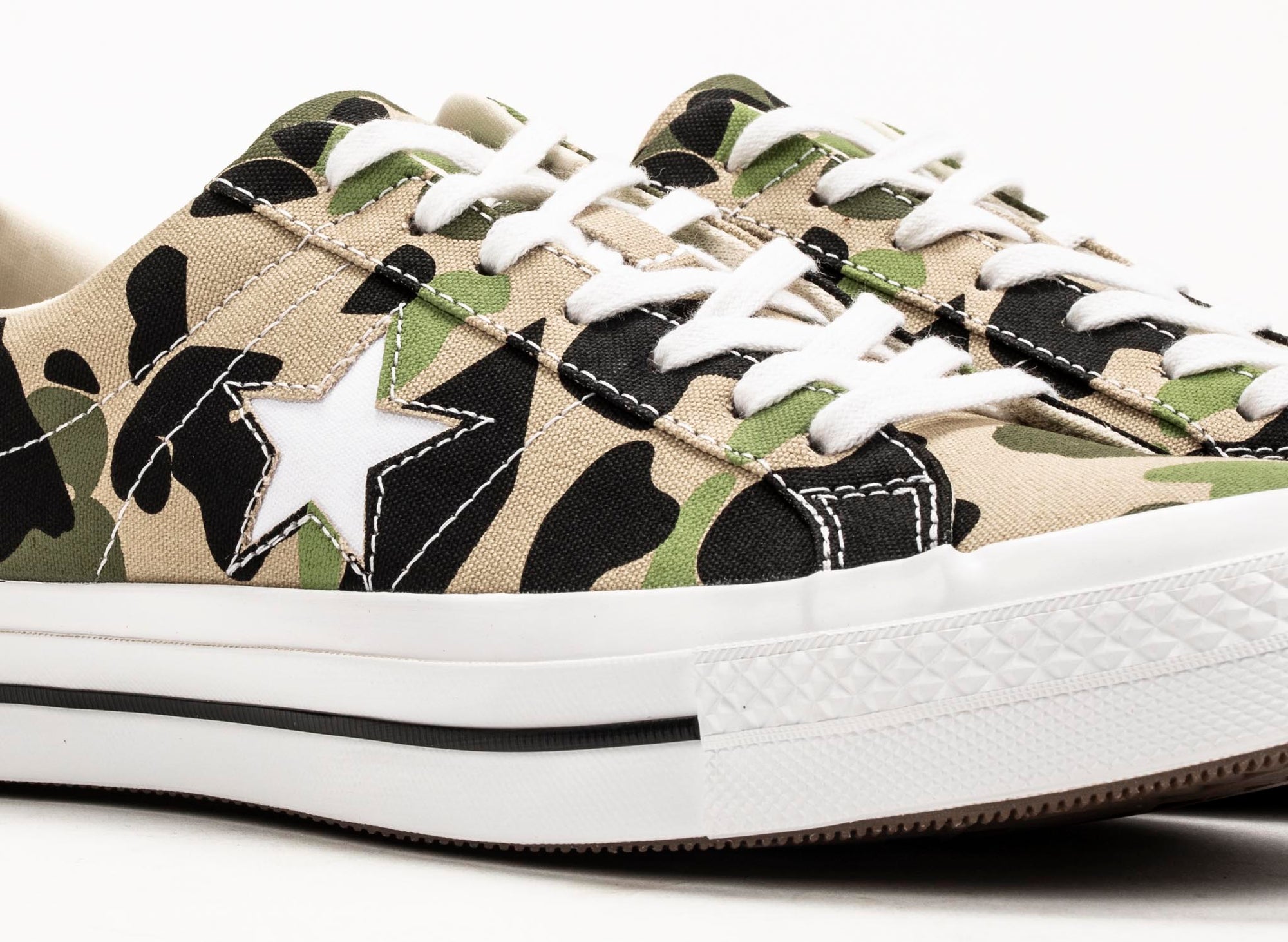 converse one star camouflage