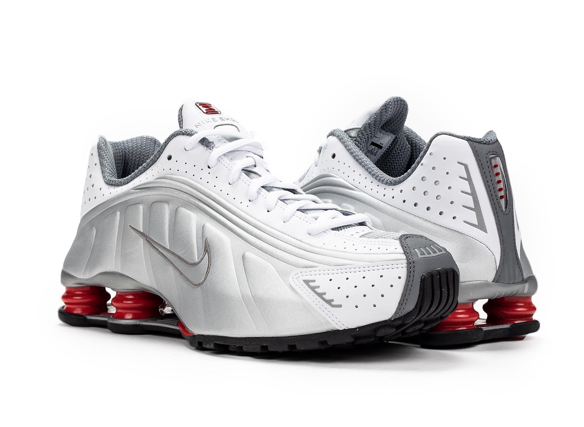 nike shox white silver