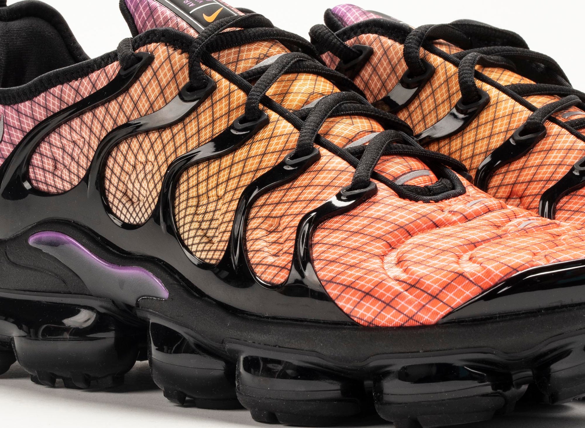 Nike Air Vapormax Plus With images Sneakers men fashion