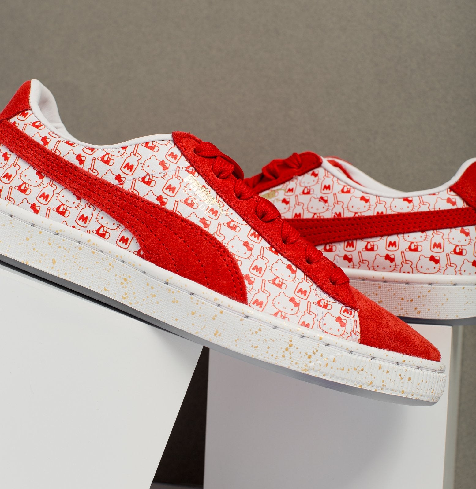 puma suede hello kitty