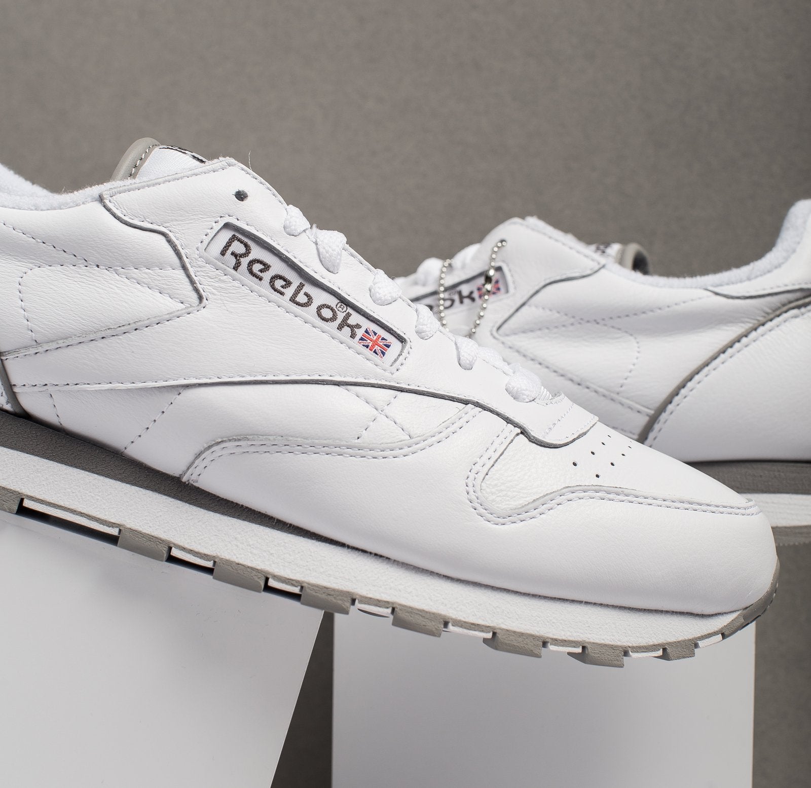 reebok cl leather archive