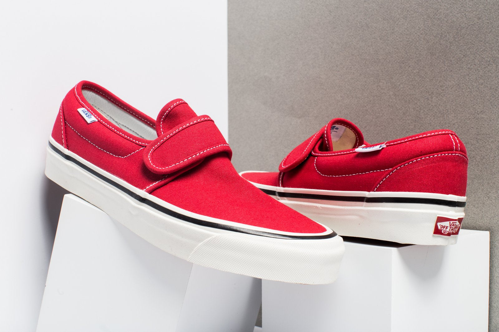 VANS UA SLIP ON 47 V DX - Oneness Boutique