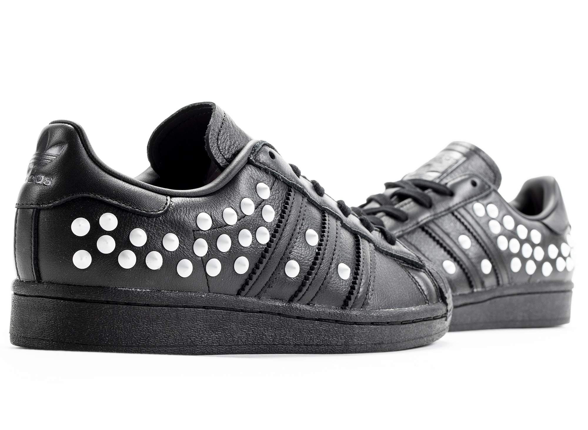 adidas superstar studded