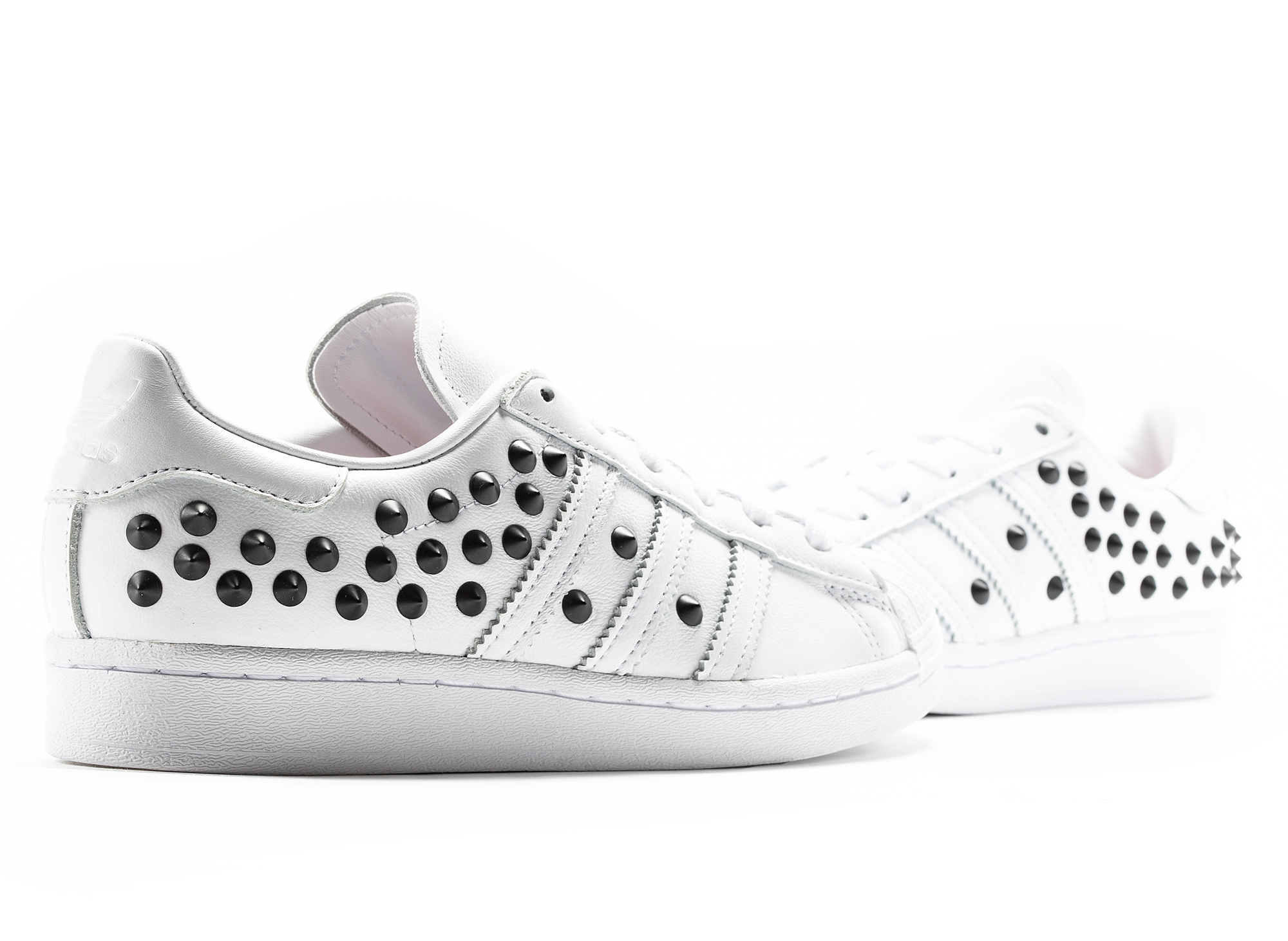 adidas superstar studded