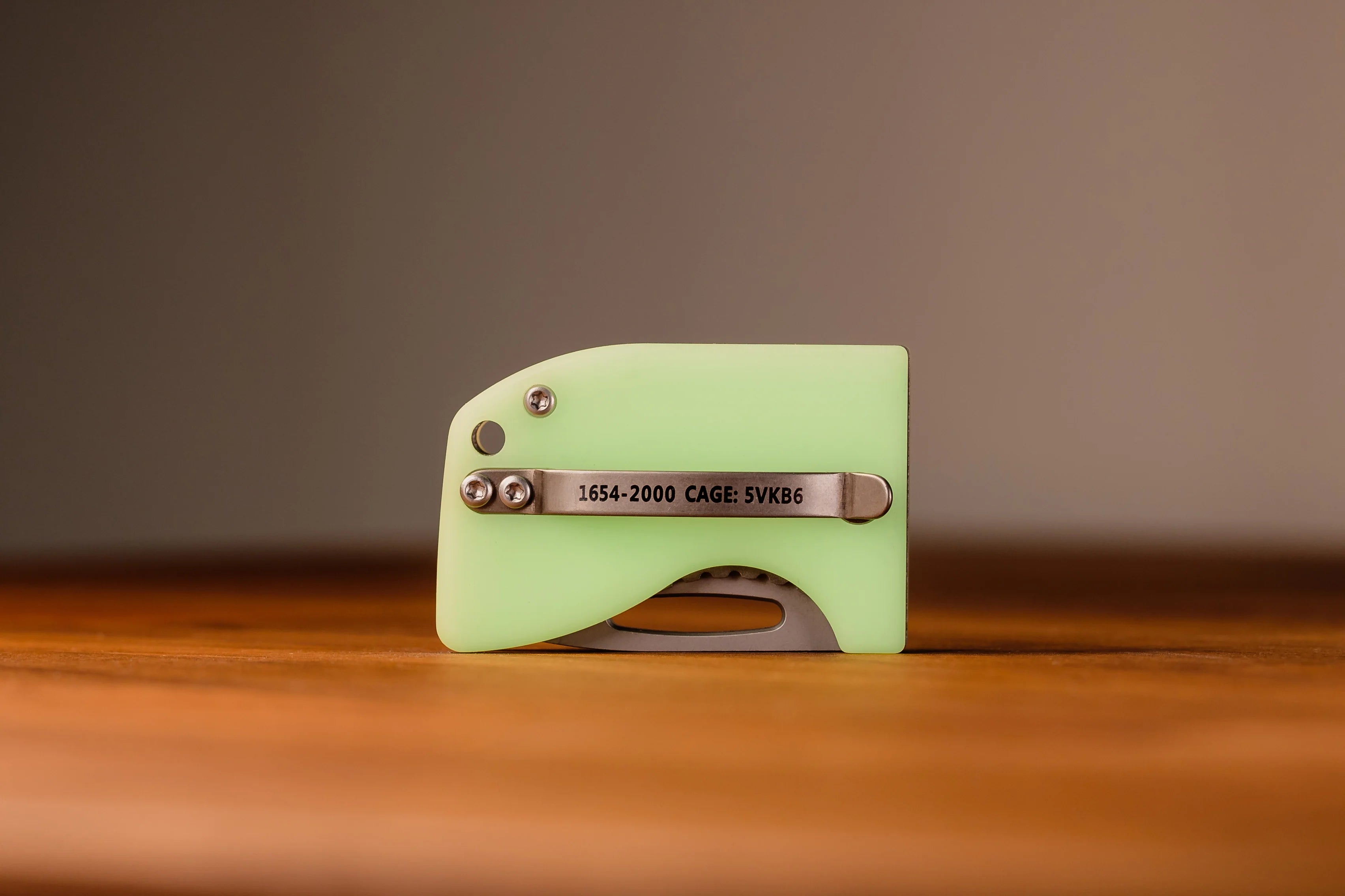 D2 Stub 2.0 Knife - Titanium Frame Lock by Maratac®