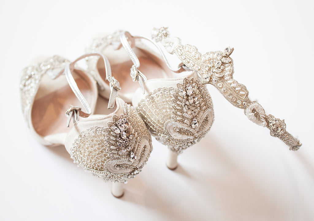Art_Deco_Blog_Emmy_London_Aurelia_Bridal_Shoes_and_Halo