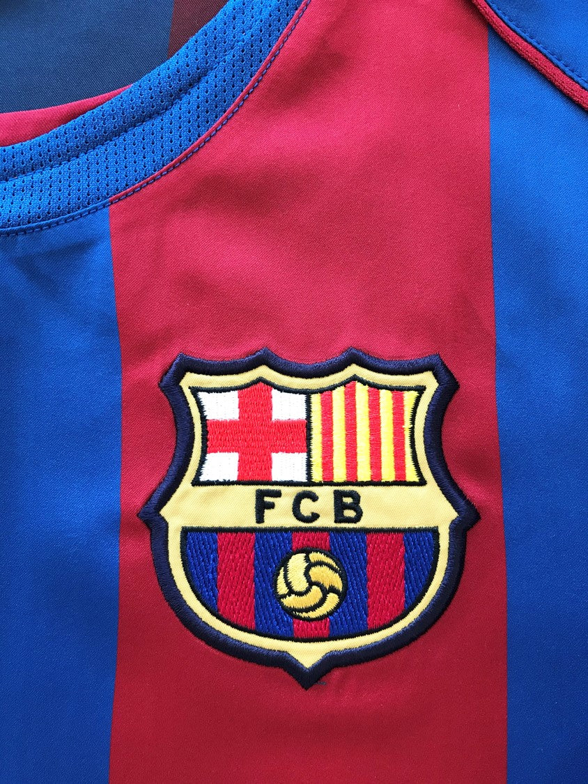 2004/05 Barcelona Home La Liga Football Shirt Ronaldinho #10 (M)