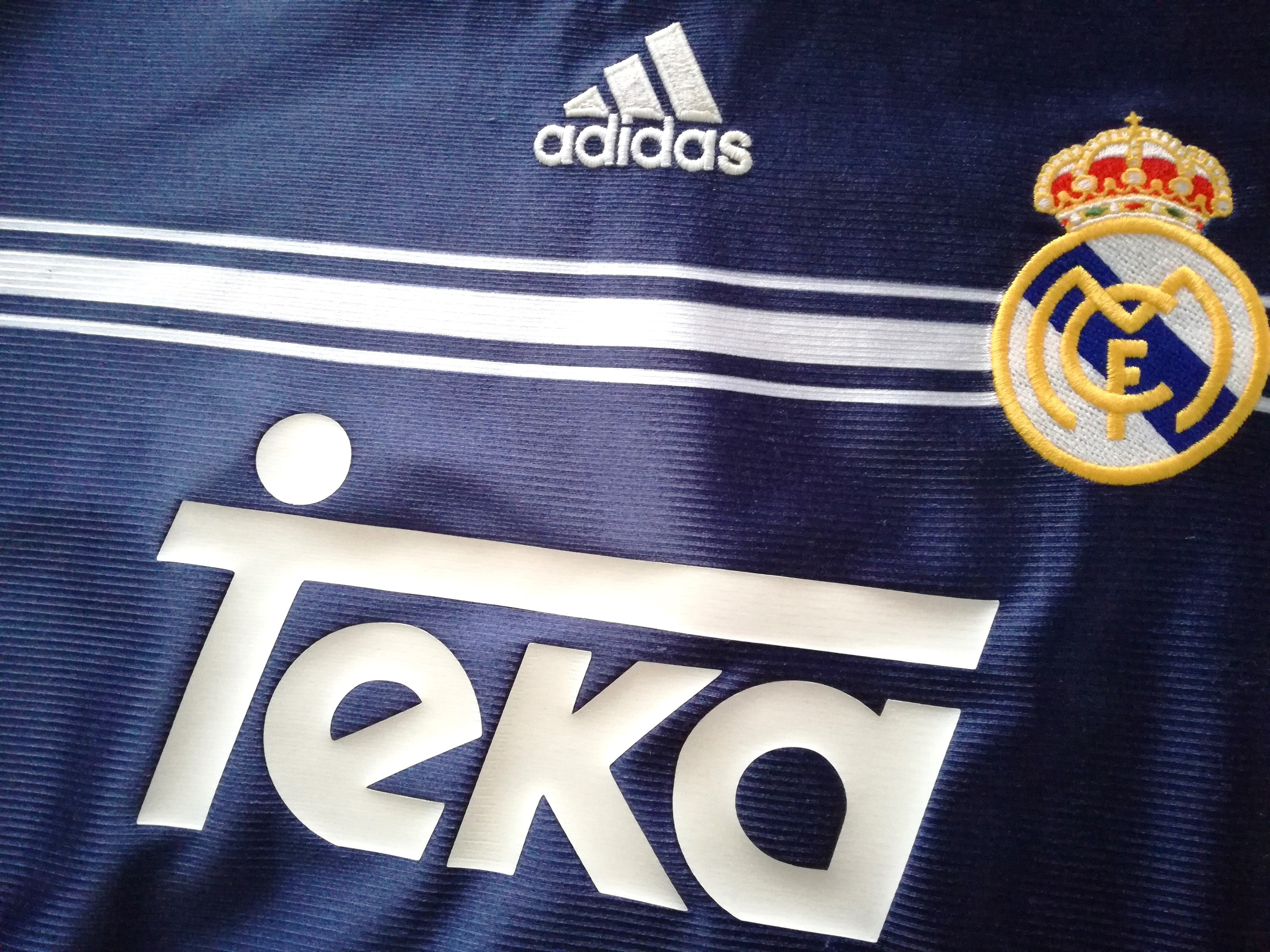 1998/99 Real Madrid Away Football Shirt (S)