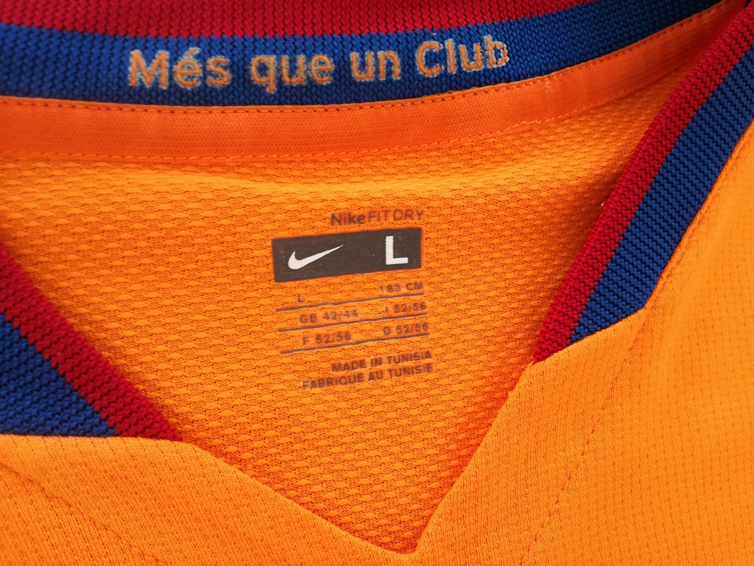 2006/07 Barcelona Away La Liga Football Shirt (L)