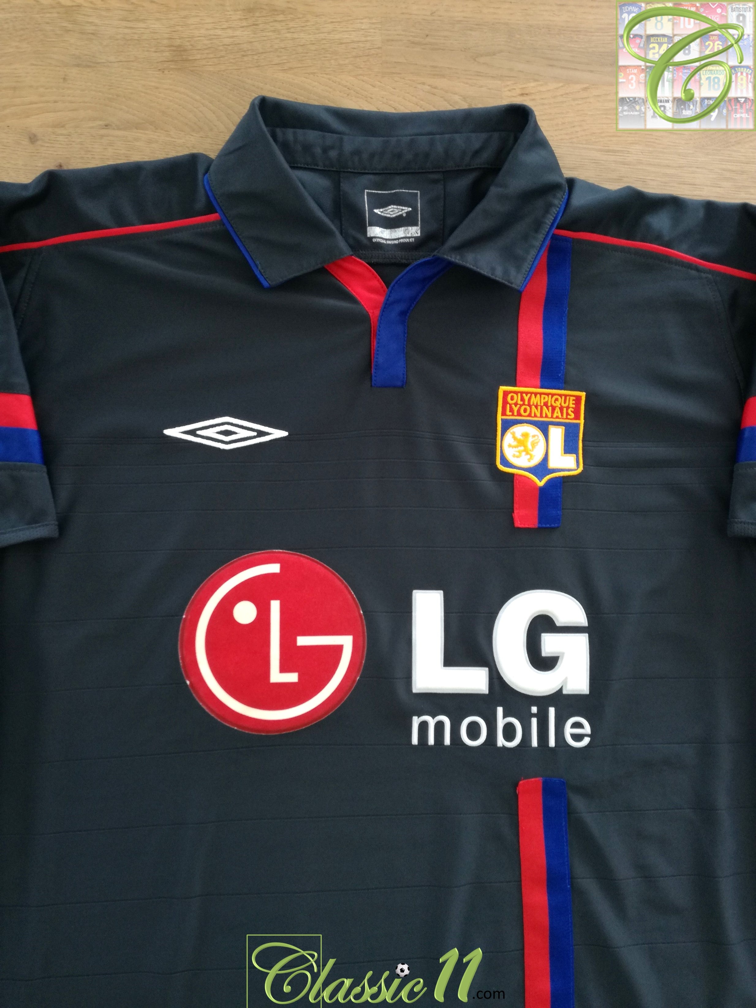 2004/05 Lyon Away Football Shirt (M)